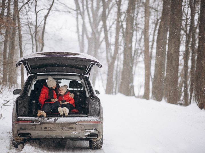 Auto potrebuje počas zimy oveľa viac pozornosti ako inokedy. Poradíme Vám zopár tipov!
